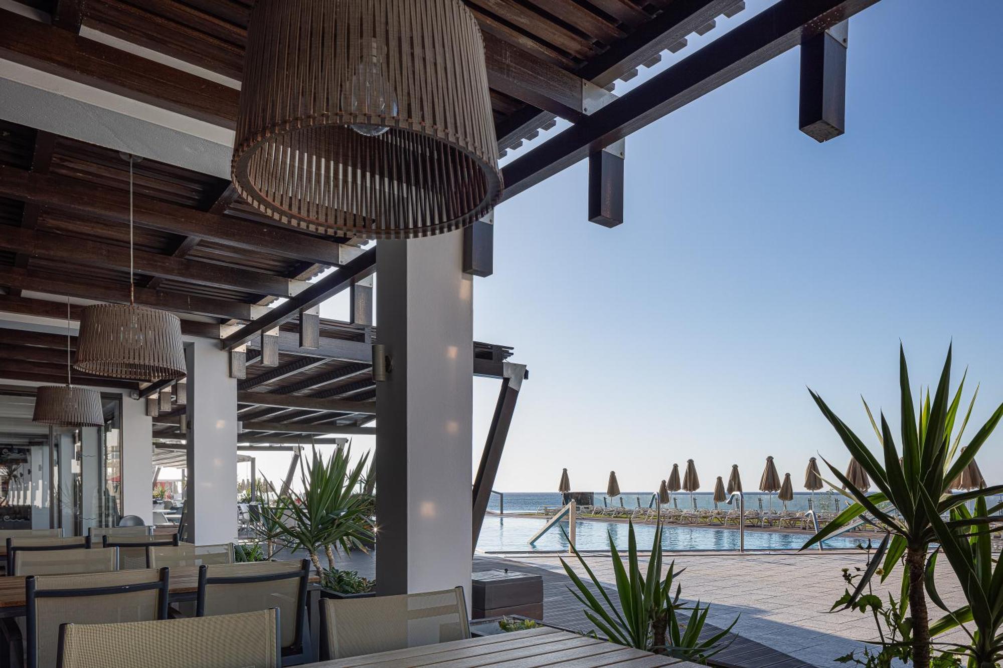 Petra Mare Hotel Ierapetra  Exterior photo